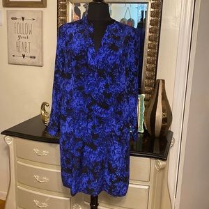 NWOT Madewell Silk Derector Chift Dress Size M Color Blue and Black